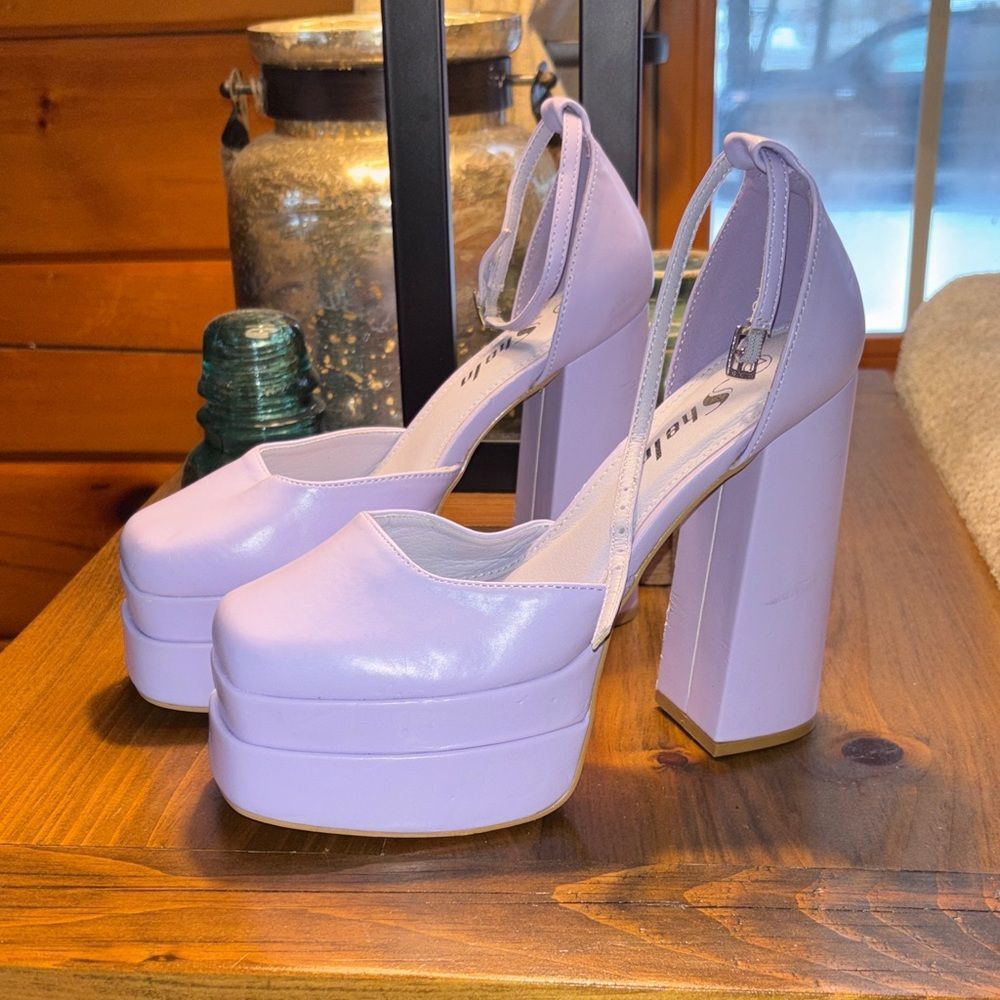 Sheln Light Purple Platform Heels